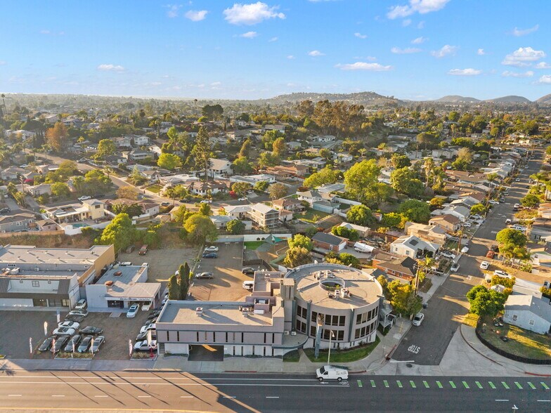 More Photos Of 7484 University Ave, La Mesa Office For Sale