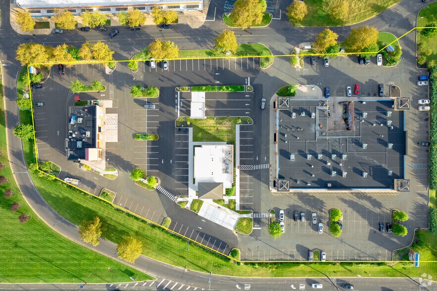 More Photos Of 4376 Route 130, Willingboro General Retail For Lease