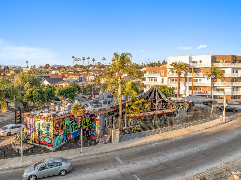 More Photos Of 451 Silver Lake Blvd, Los Angeles Restaurant For Sale