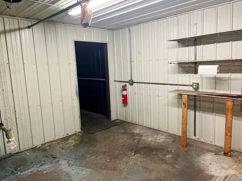 More Photos Of 110 Wall St, Onamia Flex For Sale