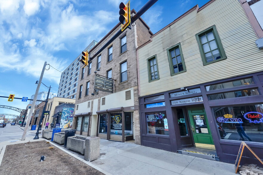 More Photos Of 726-728 N High St, Columbus Storefront Retail Residential For Lease