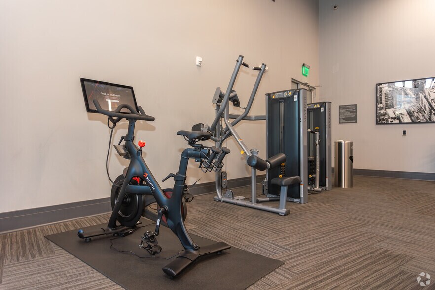 More Photos Of 145 New Bern St, Charlotte Apartments For Lease