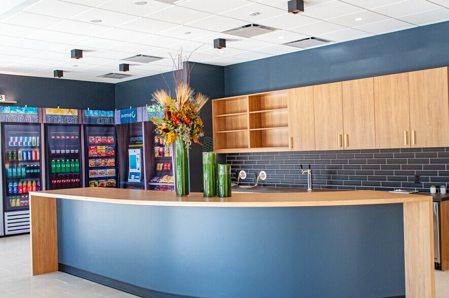 More Photos Of 12120 Sunrise Valley Dr, Reston Office For Lease