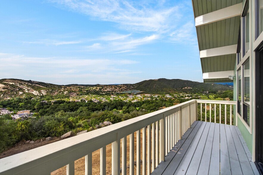 More Photos Of 14621 Woods Valley rd, Valley Center Flex For Sale
