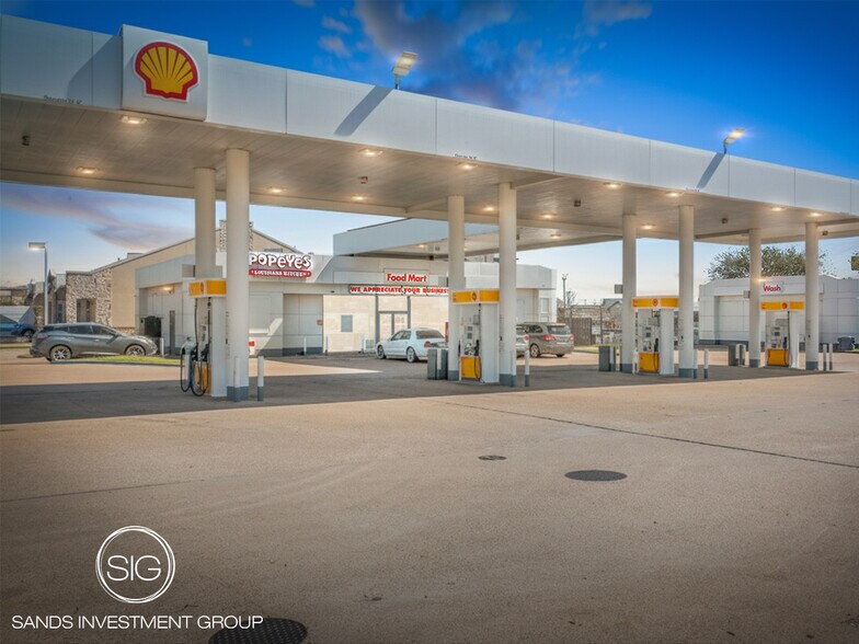 Primary Photo Of 890 N Earl Rudder Fwy, Bryan Convenience Store For Sale