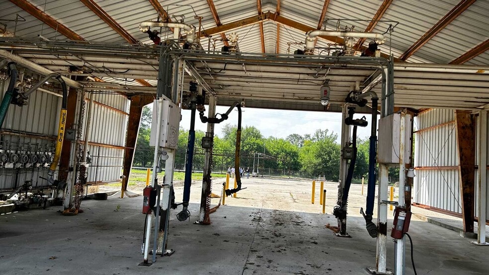 More Photos Of 20206 IL-29, Chillicothe Land For Lease