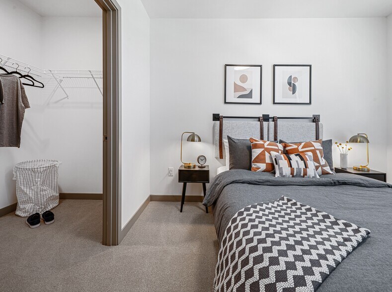 More Photos Of 109 S Division St, Auburn Apartments For Lease