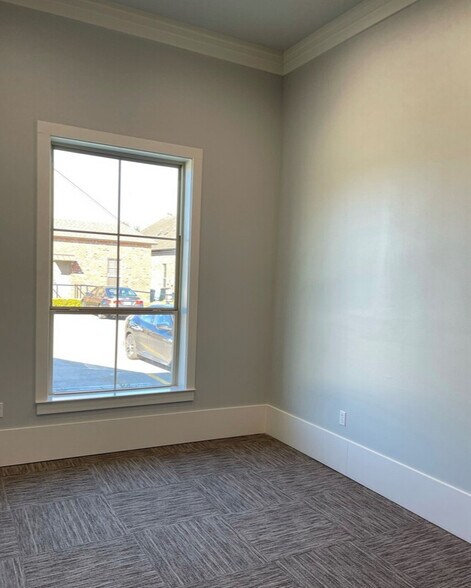 More Photos Of 4021 W.E. Heck Ct, Baton Rouge Office For Lease