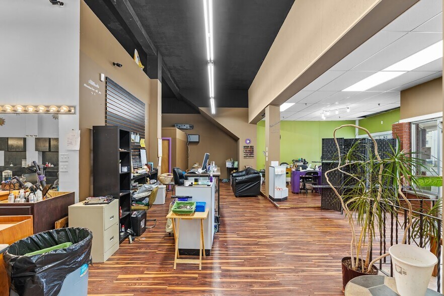 More Photos Of 1637 Acushnet Ave, New Bedford Freestanding For Sale