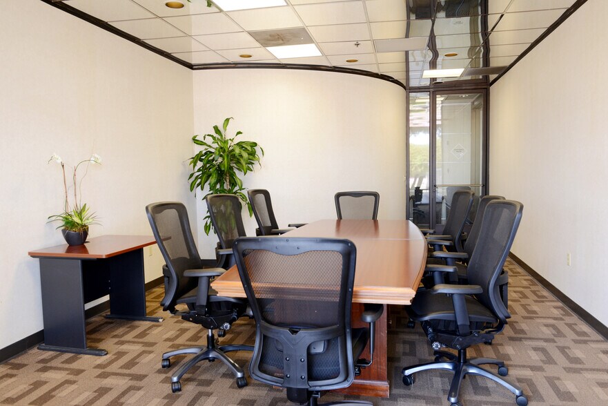 More Photos Of 433 Airport Blvd, Burlingame Office For Lease