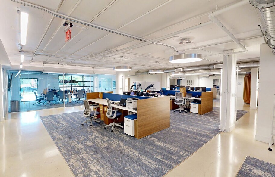 More Photos Of 5575 NW 36th St, Miami Loft Creative Space For Lease
