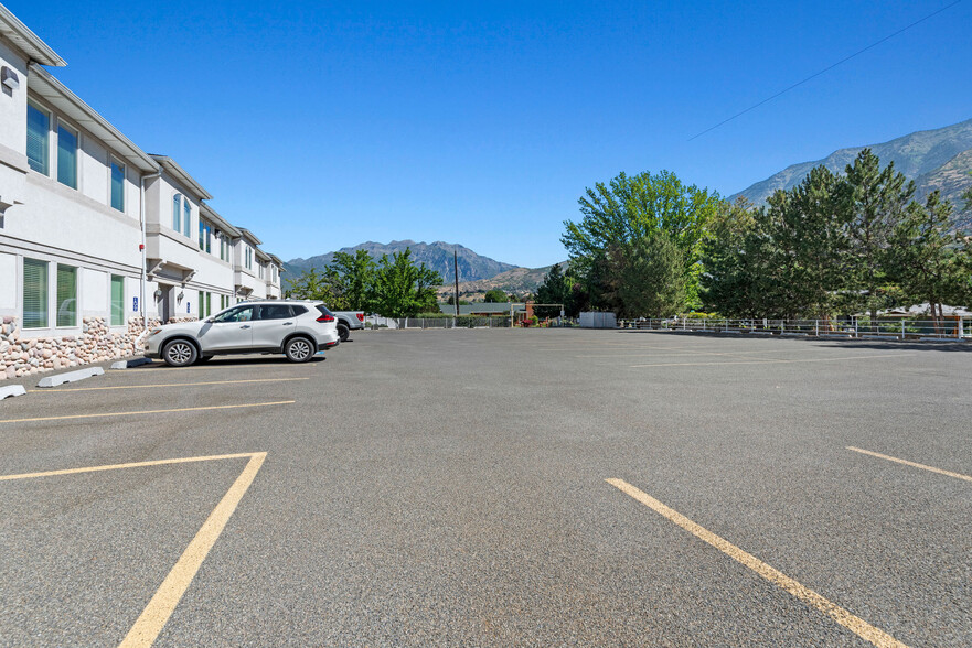 More Photos Of 3204-3210 N Canyon Rd, Provo Office For Sale