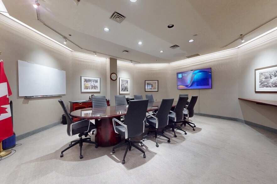 More Photos Of 45 Mcintosh Dr, Markham Office For Sale