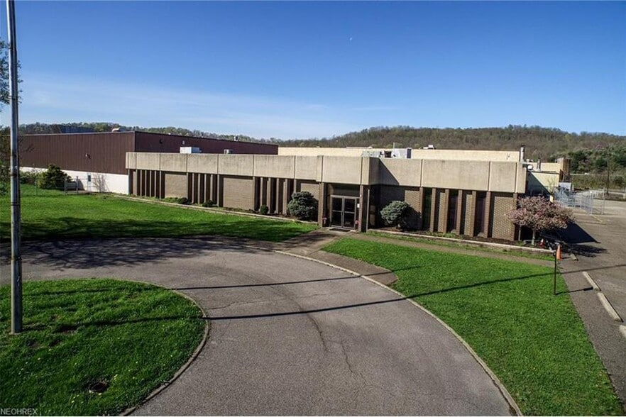More Photos Of 17226 Industrial Hwy, Caldwell Warehouse For Sale