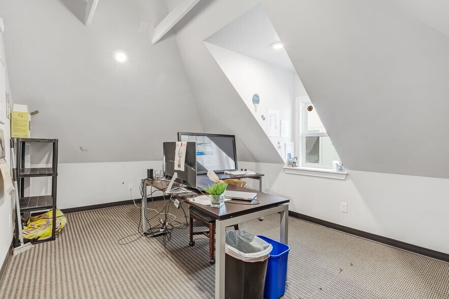 More Photos Of 3132 Federal Blvd, Denver Office For Sale