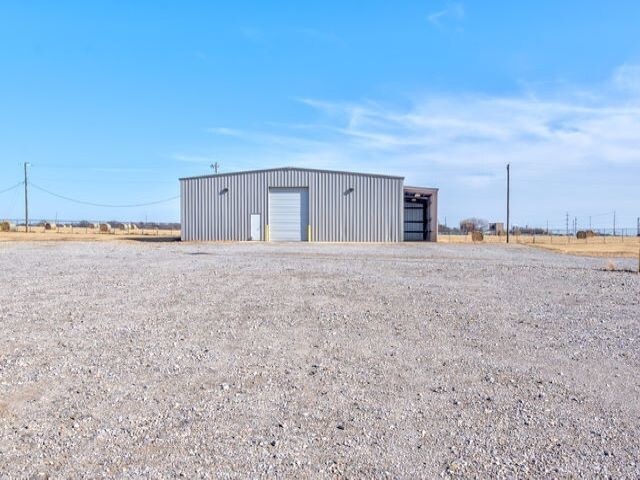 More Photos Of 2201 W South Ave, Ponca City Warehouse For Sale