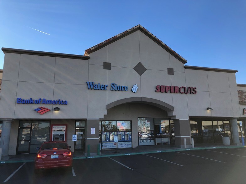 More Photos Of 2667 Windmill Pky, Henderson Unknown For Lease