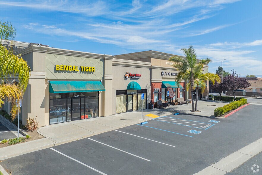 Primary Photo Of 5454 Central Ave, Newark Unknown For Lease