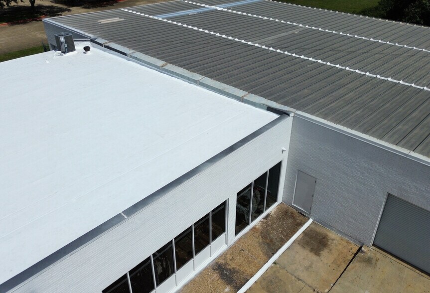 More Photos Of 16210 Clay Rd, Houston Auto Repair For Lease