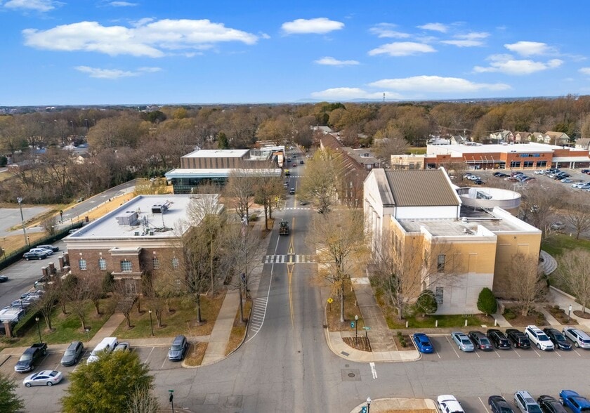 More Photos Of 19901 S Main St, Cornelius Freestanding For Sale