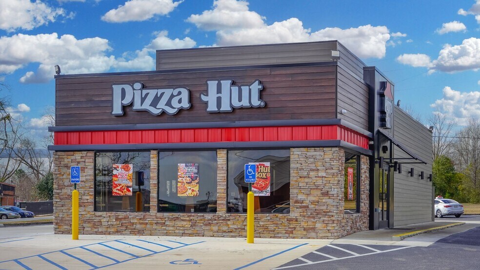 Primary Photo Of 1211 7th St S, Clanton Fast Food For Sale