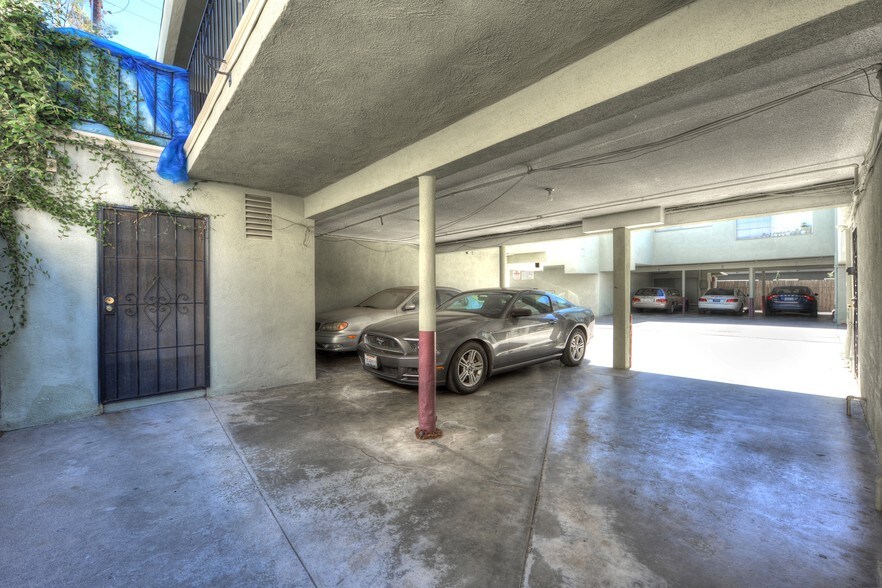 More Photos Of 1433-1437 Euclid St, Santa Monica Apartments For Sale