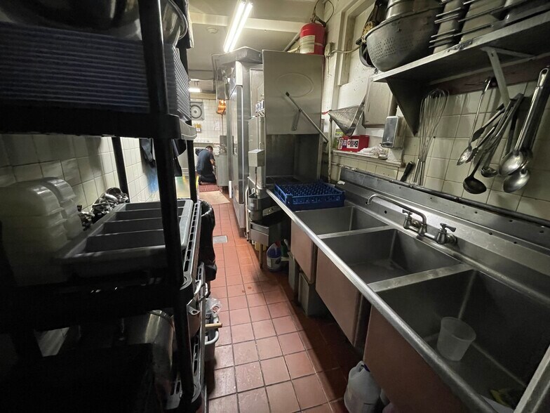 More Photos Of 33 W Central Ave, Pearl River General Retail For Sale