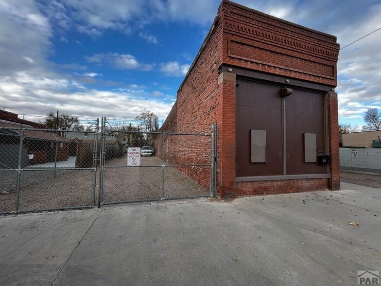 More Photos Of 411-413 E Northern Ave, Pueblo Warehouse For Sale