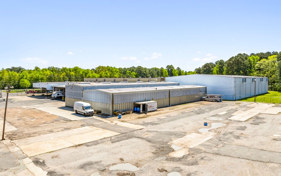 More Photos Of 6900 Woolworth Rd, Shreveport Warehouse For Lease
