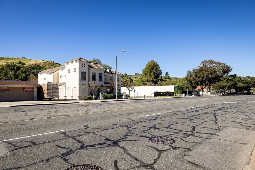 More Photos Of 1868 E Thousand Oaks Blvd, Thousand Oaks Medical For Sale