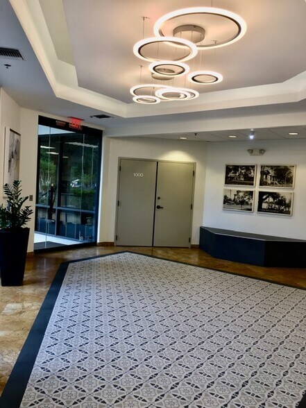 More Photos Of 940 Centre Cir, Altamonte Springs Office For Lease
