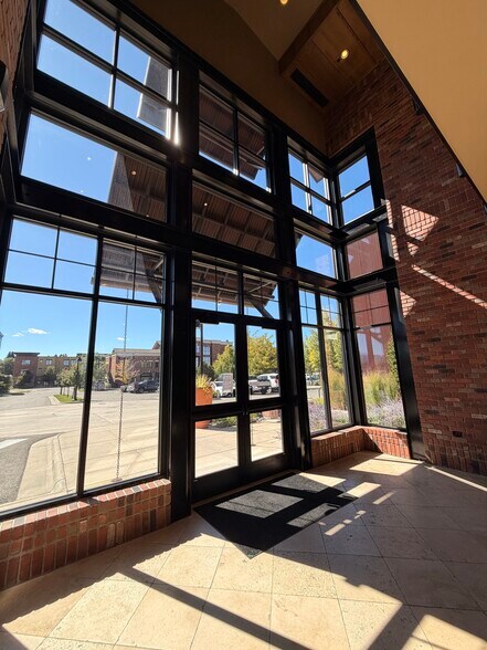 More Photos Of 1019 E Main St, Bozeman Office For Lease