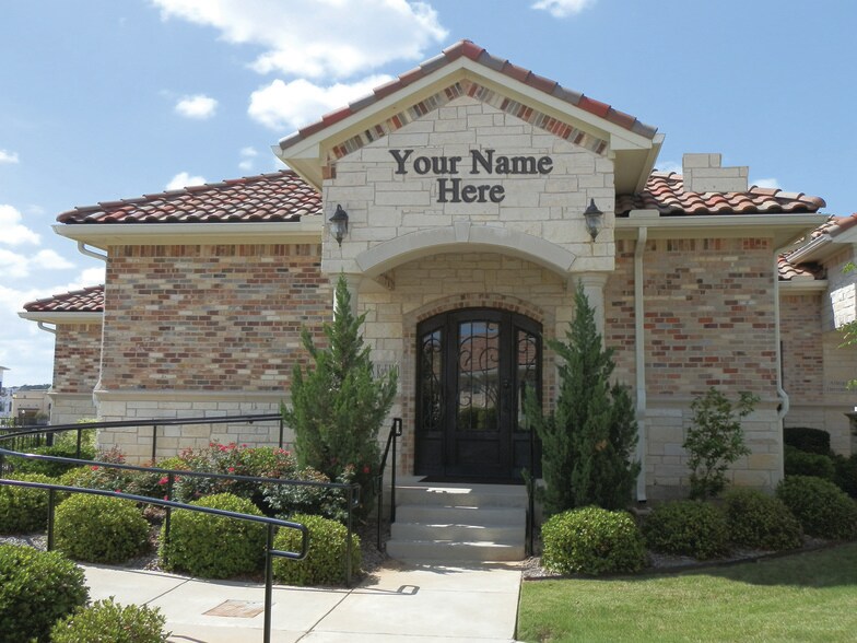 More Photos Of NEQ Golden Triangle & Alta Vista Rd, Fort Worth Medical For Lease