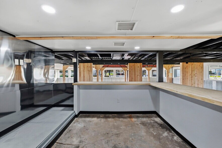 More Photos Of 9903 FM 2759 Rd, Richmond Specialty For Sale