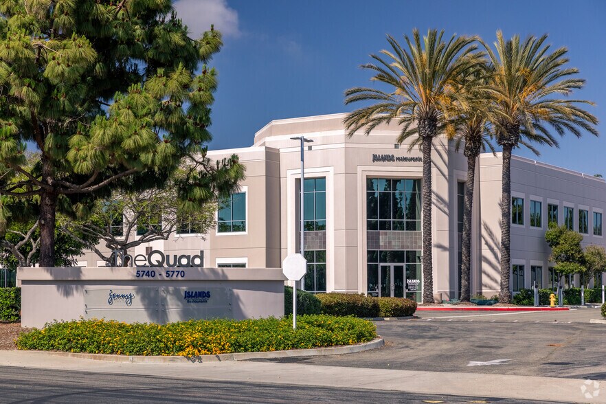 More Photos Of 5770 Fleet St, Carlsbad Unknown For Lease