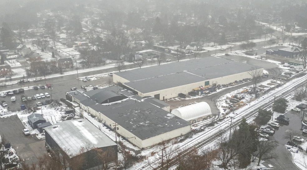 More Photos Of 350 S Mill St, Plymouth Manufacturing For Sale