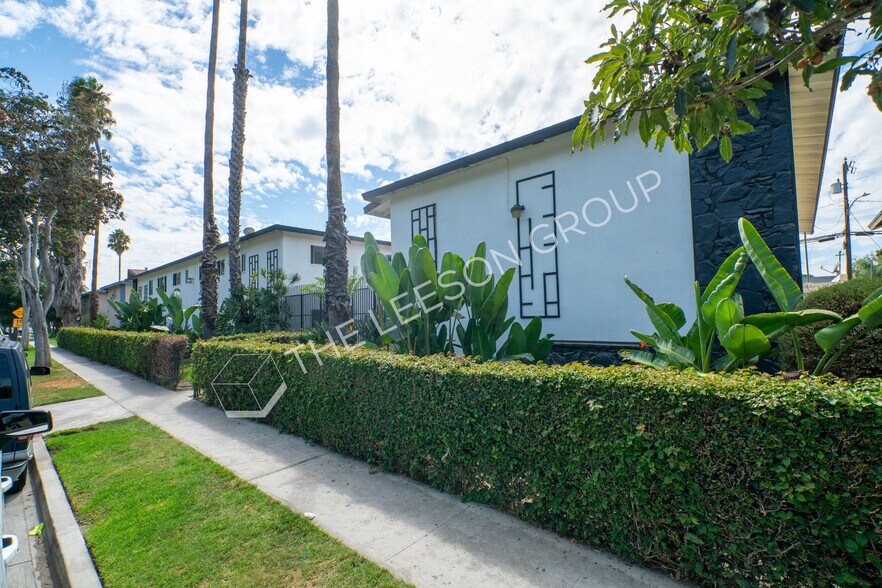 More Photos Of 527 N Anna Dr, Anaheim Apartments For Sale