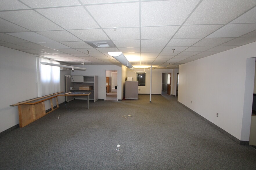 More Photos Of 7 Henry St, Worcester Warehouse For Sale