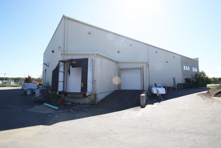 More Photos Of 4 Mary B Ln, Plymouth Warehouse For Lease