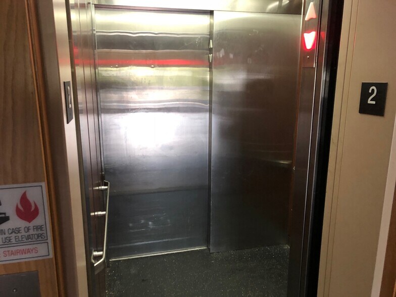 More Photos Of 5381 Abbott Rd, Hamburg Restaurant For Sale