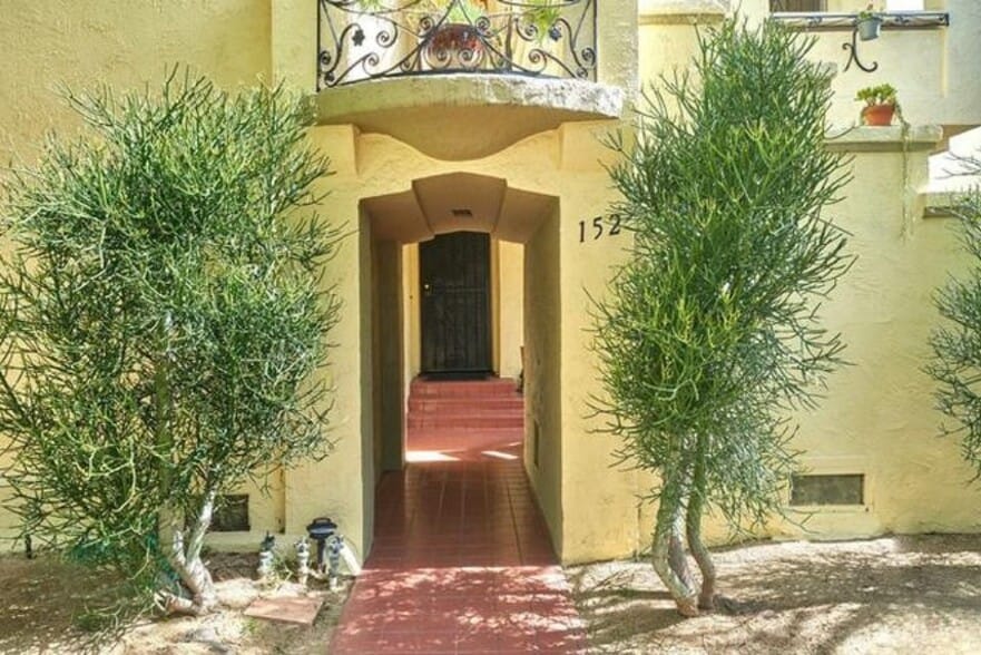 More Photos Of 150 N La Peer Dr, Beverly Hills Apartments For Sale