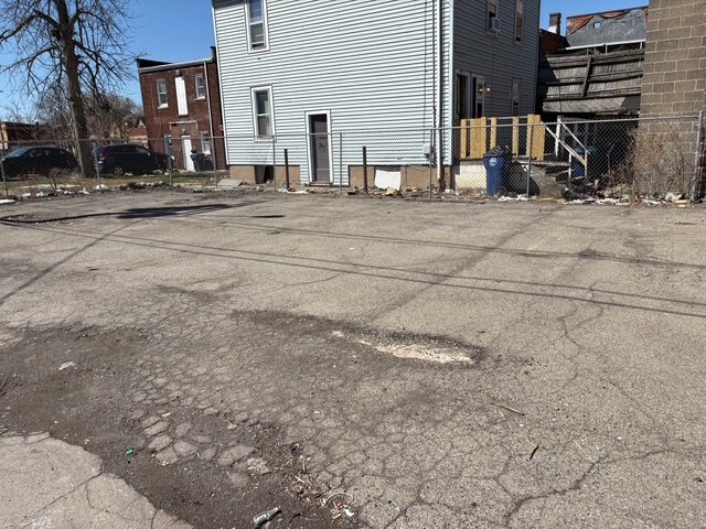 More Photos Of 1909 Pine Ave, Niagara Falls Medical For Sale