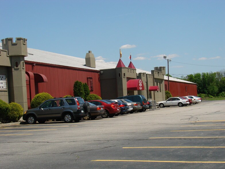 More Photos Of 1300 Fall River Ave, Seekonk Land For Lease