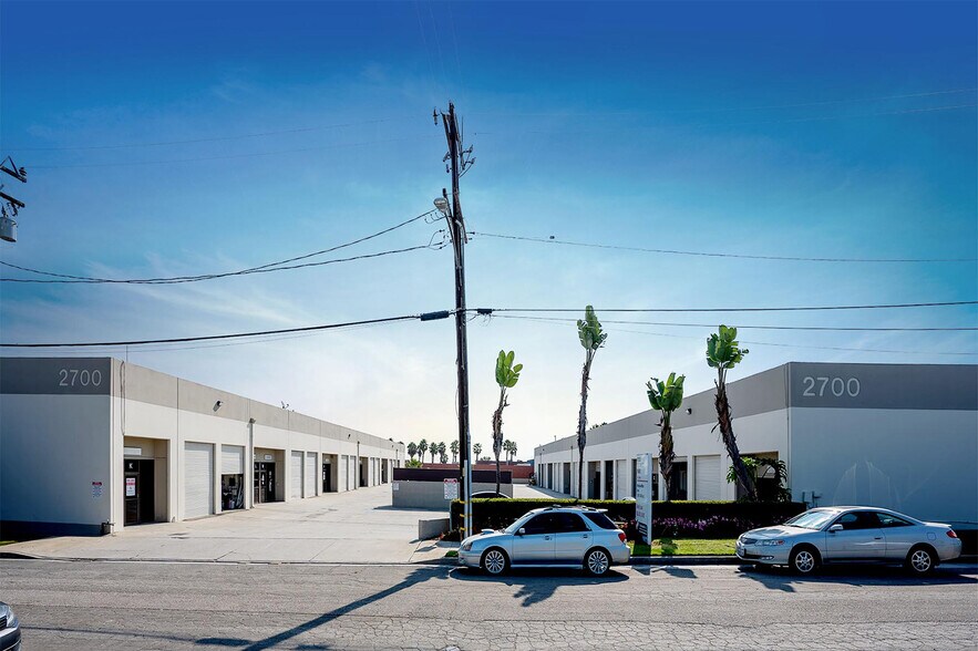 More Photos Of 2700 Rose Ave, Signal Hill Warehouse For Sale