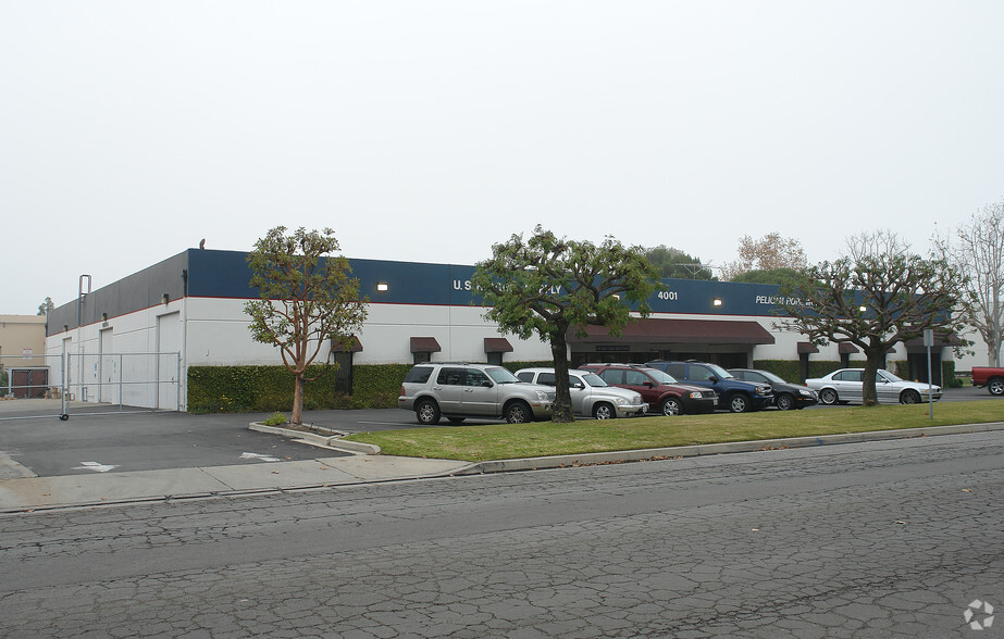 More Photos Of 4001 W Carriage Dr, Santa Ana Manufacturing For Sale