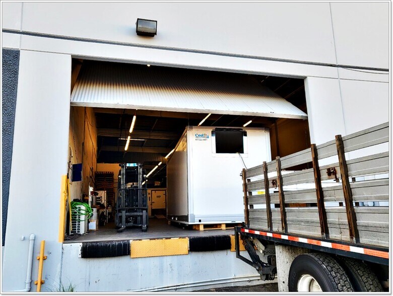 More Photos Of 9419 Ann St, Santa Fe Springs Manufacturing For Lease