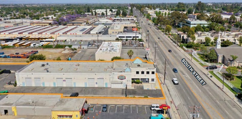 More Photos Of 3029 E South St, Long Beach Storefront Retail Office For Lease