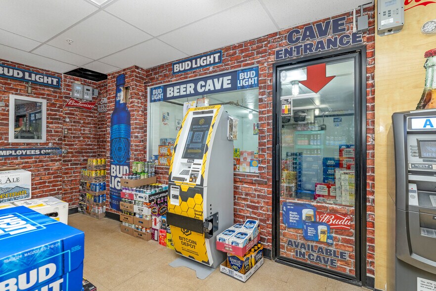 More Photos Of 2 Hill Rd, Franklin Storefront Retail Residential For Sale