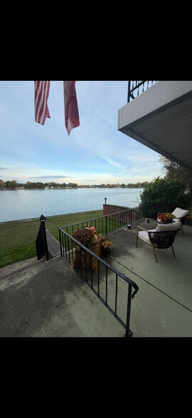 More Photos Of 408 N Liberty St, Belleville Apartments For Sale