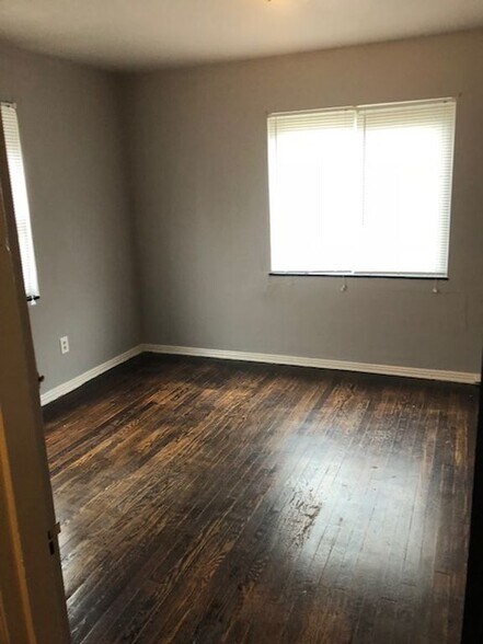 More Photos Of 2921 N Main St, Dayton Apartments For Sale